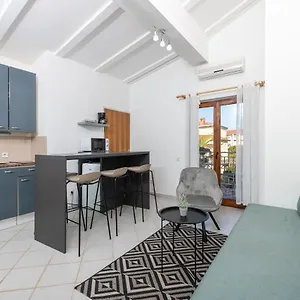 https://apartman-tea-novigrad-istria.in-istria.net